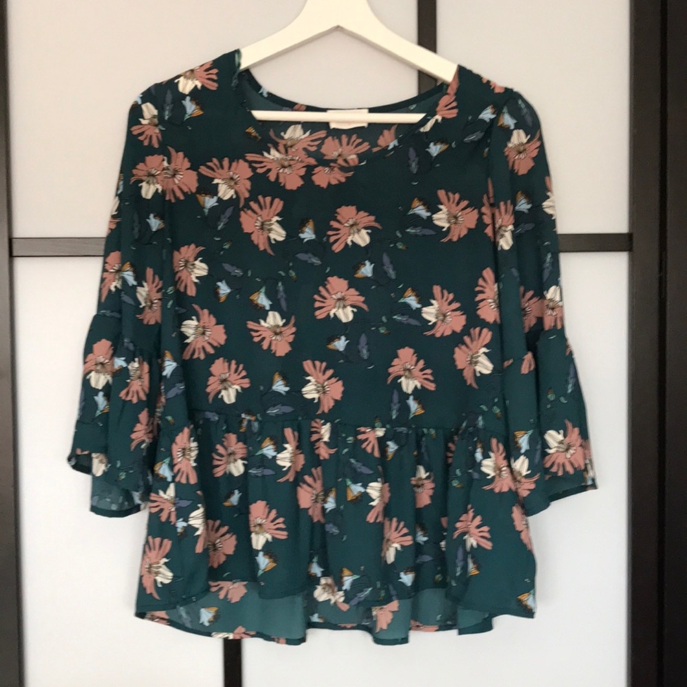 Floral Ruffle Sleeve Blouse - Green - Picture 2 of 3